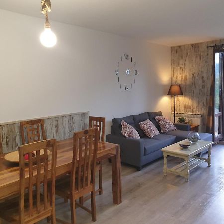 Apartamento Tramacastilla Lägenhet Tramacastilla de Tena Exteriör bild