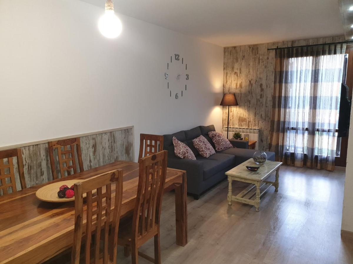 Apartamento Tramacastilla Lägenhet Tramacastilla de Tena Exteriör bild